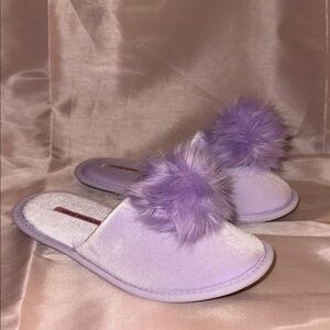 Victoria's‎ Secret Pom Pom Lavender Slippers.